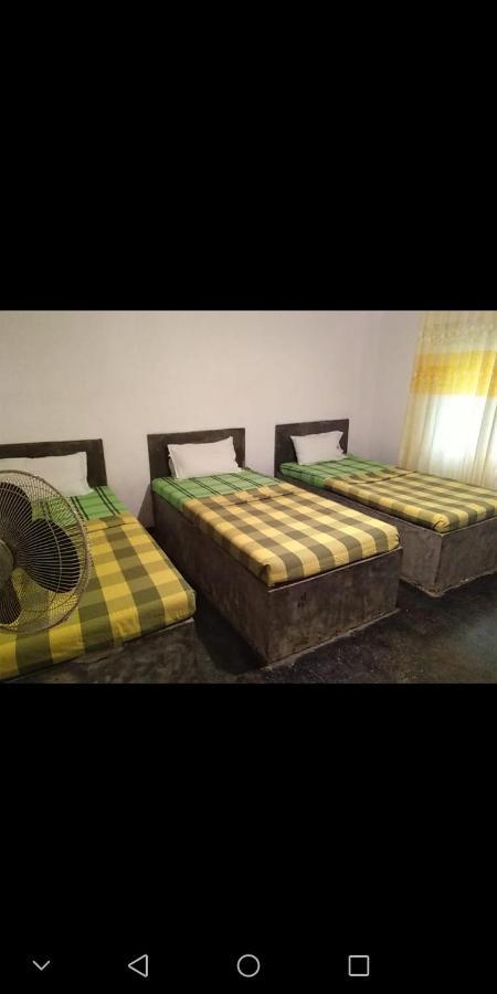 Sinharaja Hostel 114 Deniyaya Bagian luar foto