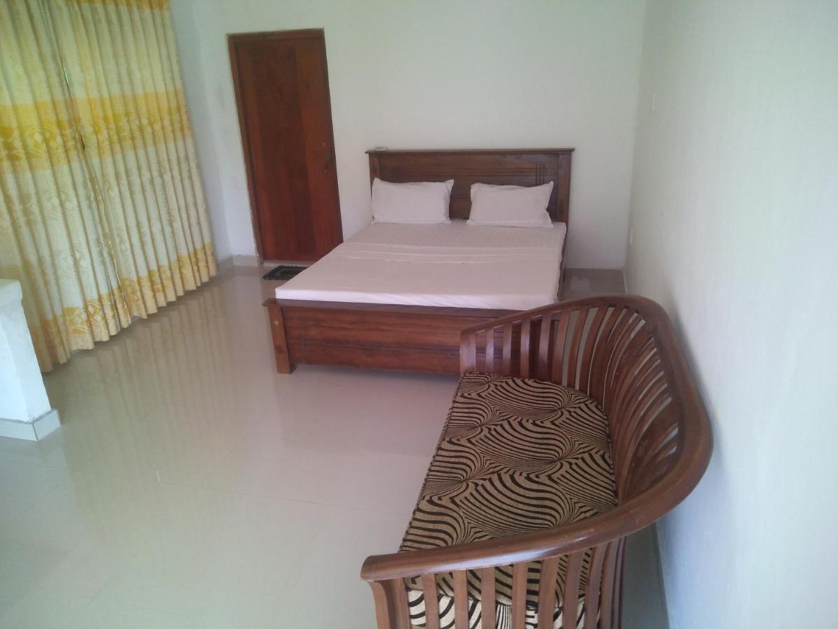 Sinharaja Hostel 114 Deniyaya Bagian luar foto
