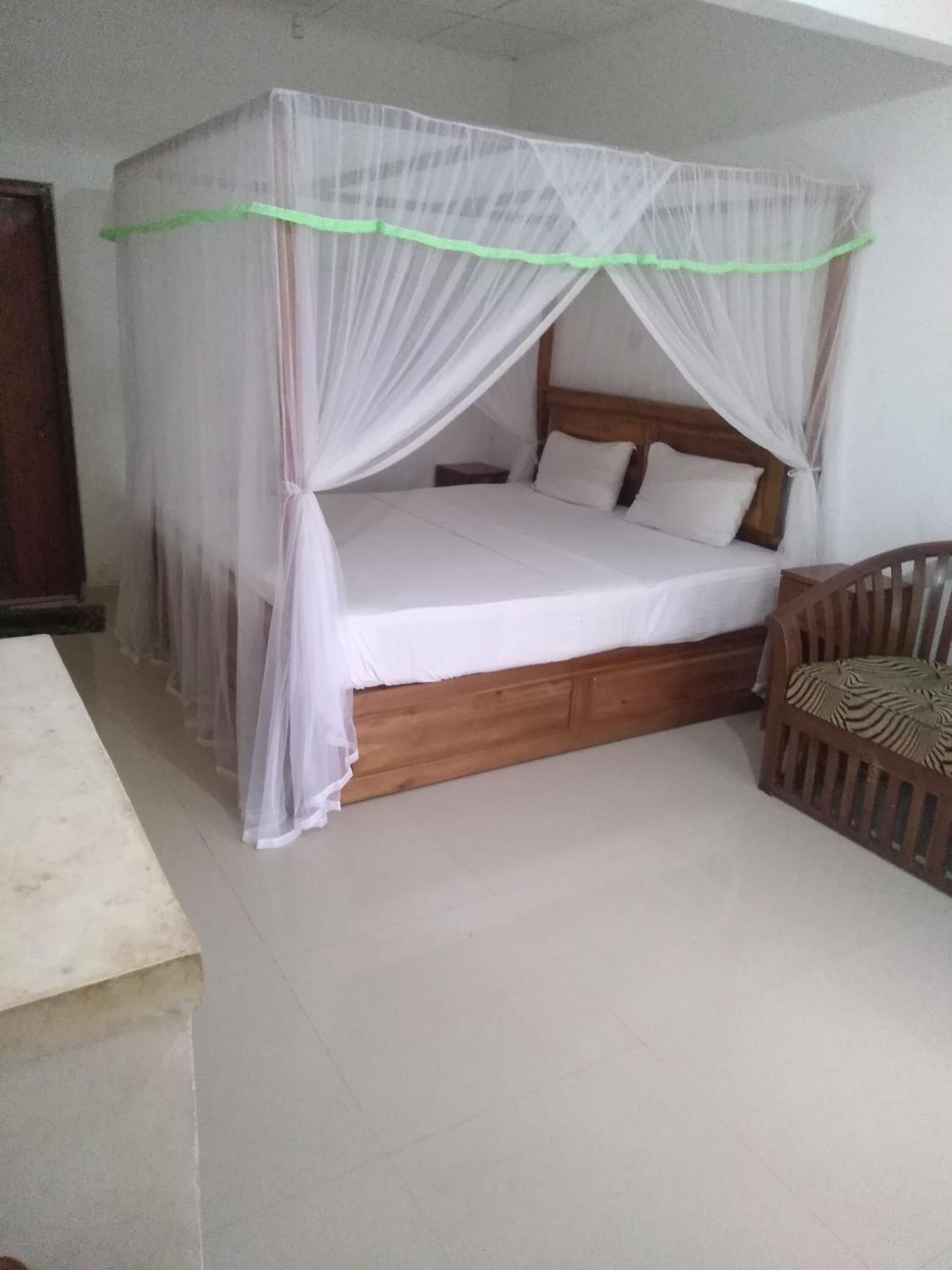 Sinharaja Hostel 114 Deniyaya Bagian luar foto
