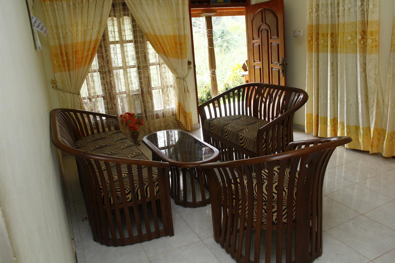 Sinharaja Hostel 114 Deniyaya Bagian luar foto